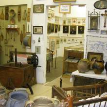 Honti Múzeum és Simonyi Lajos Galéria - Hontianske múzeum a Galéria Ľudovíta Simonyiho